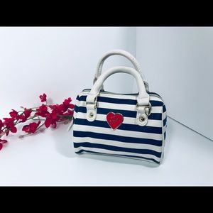 🌻XOX Betsey Johnson Mini Barrel Bag